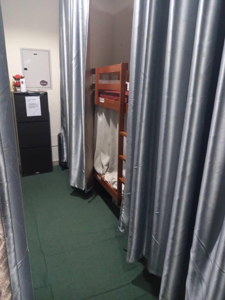 Bedspace, Hostel And Accomodation Al Nahda 2 Dubaj Kültér fotó