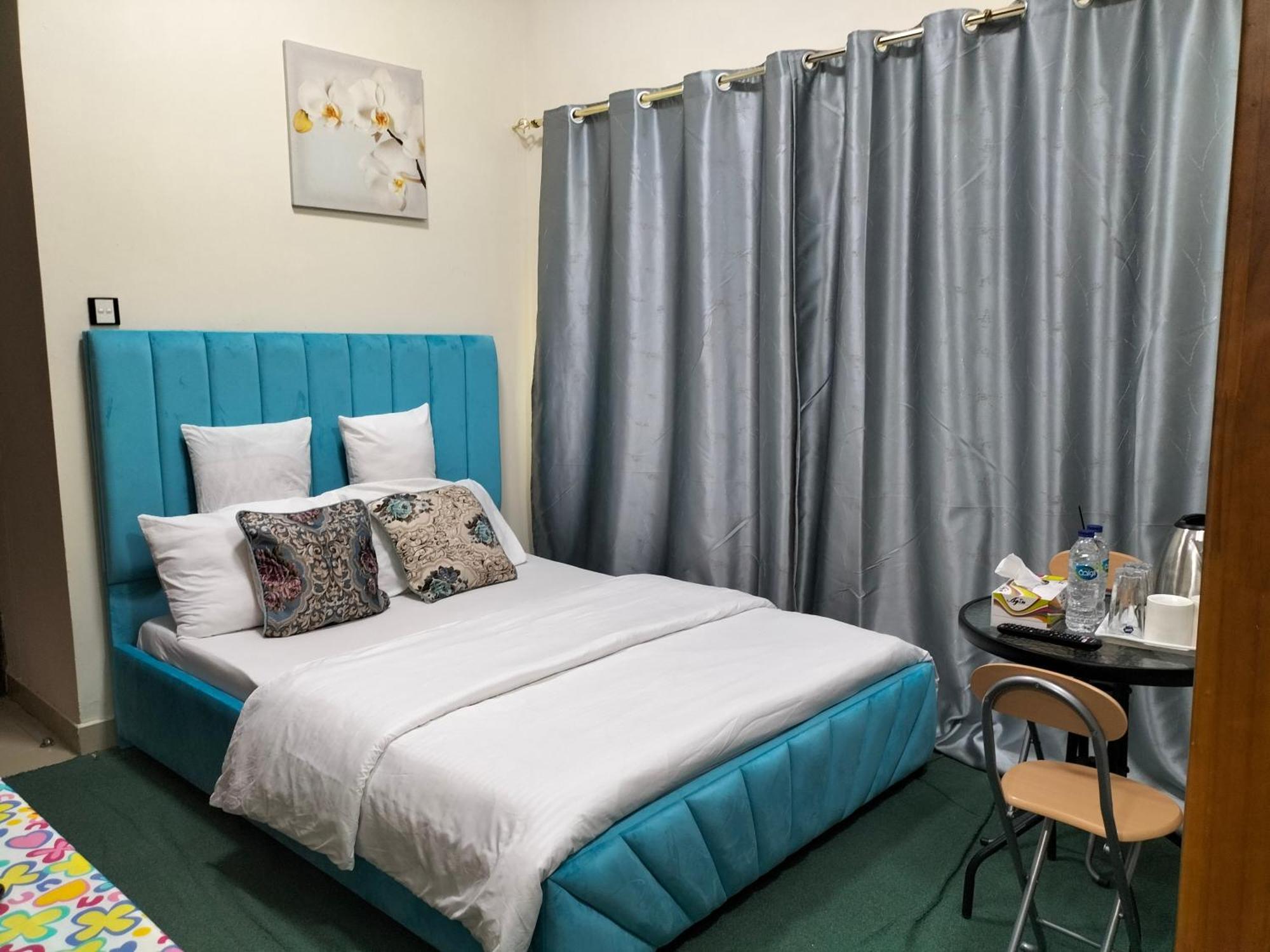 Bedspace, Hostel And Accomodation Al Nahda 2 Dubaj Kültér fotó