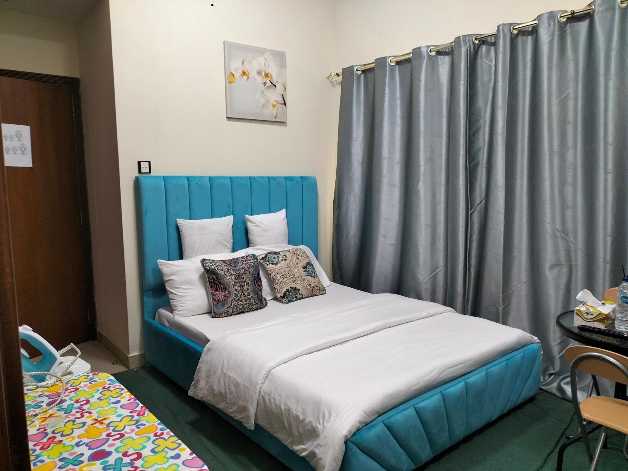 Bedspace, Hostel And Accomodation Al Nahda 2 Dubaj Kültér fotó